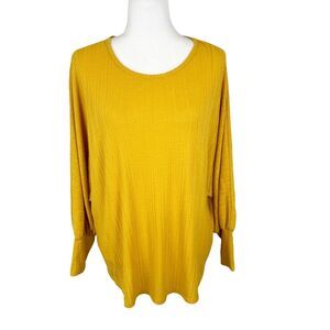 Andree by Unit Sweater Women Small Yellow Lightweight Pullover Batwing Casual